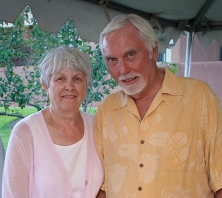  Annabeth Gish parents Robert Gish (father) and Judith 'Judy' Gish (mother).